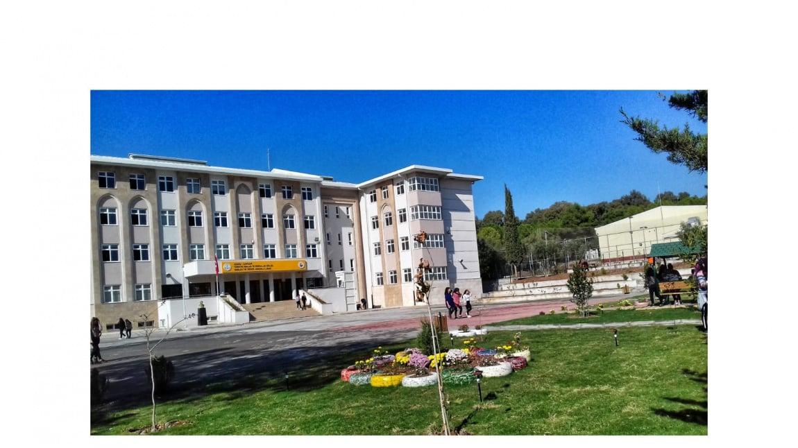Sarıçam Mesleki ve Teknik Anadolu Lisesi Fotoğrafı